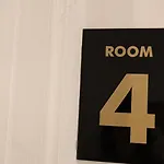 Boutique Rooms B&B